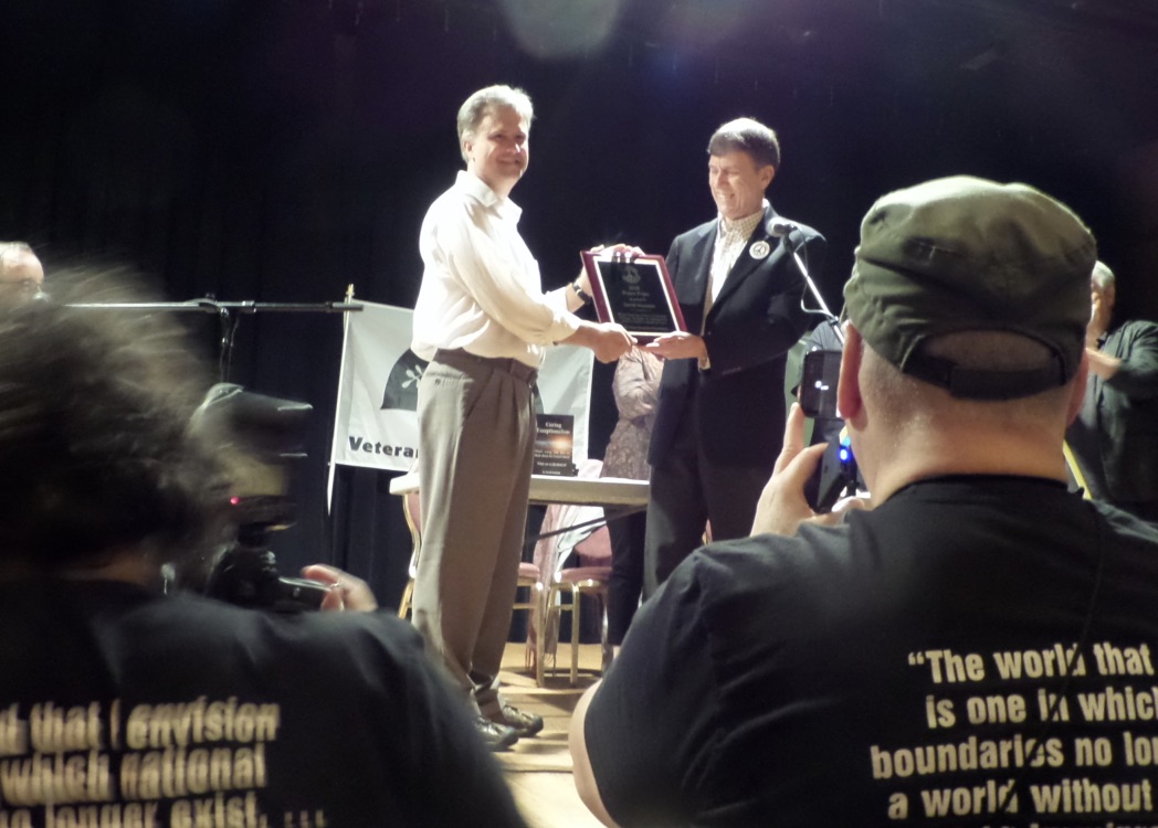 ../../../../../Pictures/Icloud%20photos.photoslibrary/resources/proxies/derivatives/42/00/42ac/zjf6lzP4QBmYm5jnv+G8Kw_thumb_42ac.j